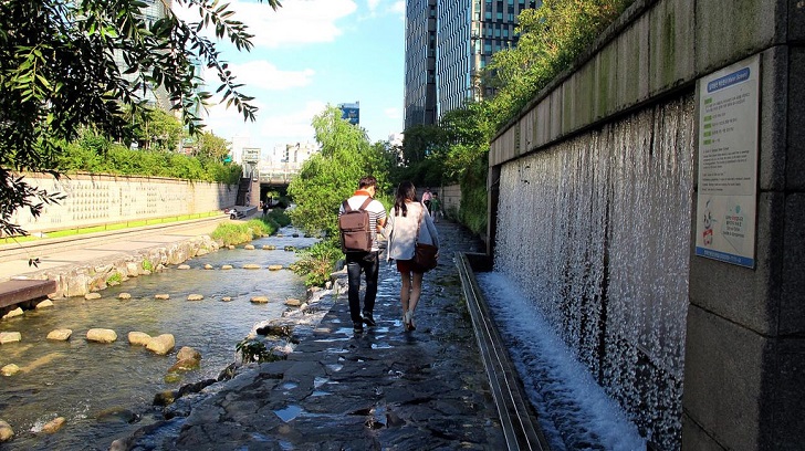 Seoul water charging 2