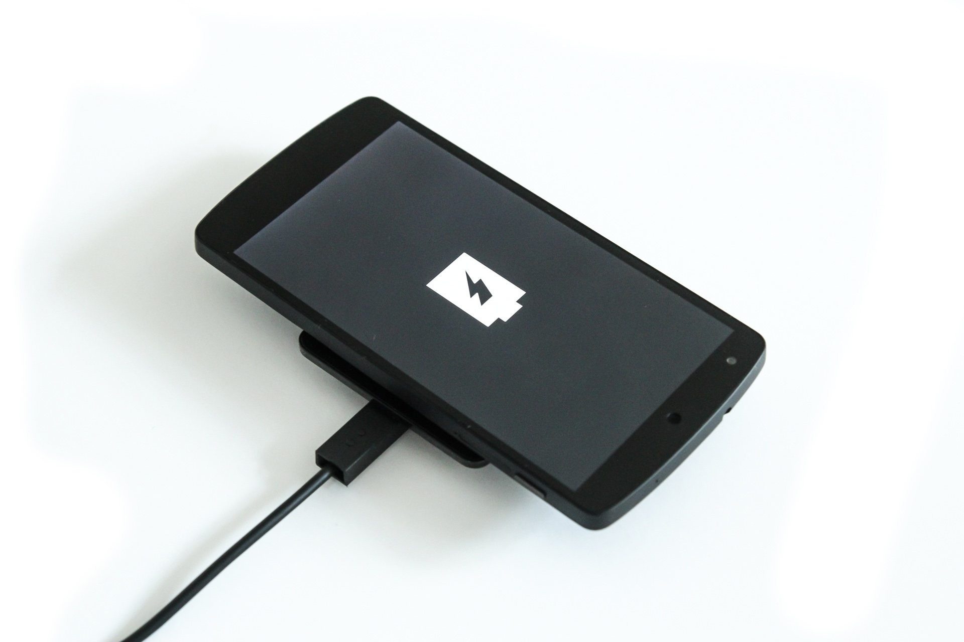 nexus-wireless-charger