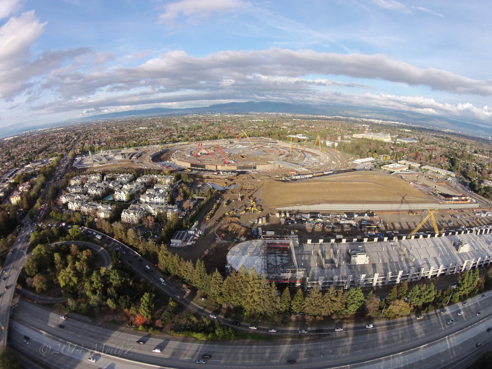 apple-campus-01