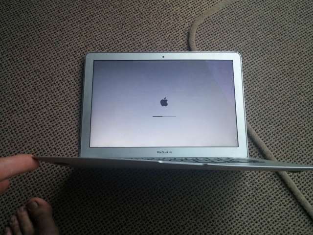 macbookair plungeout 1