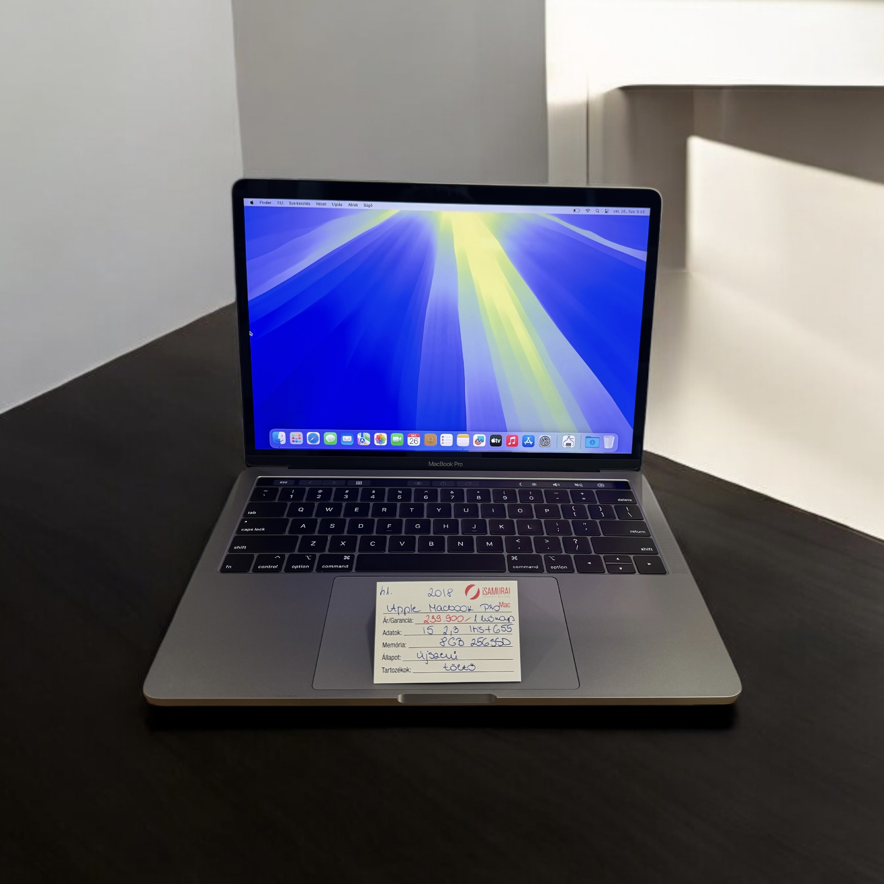 41. Apple MacBook Pro 13″ - 2018 - 4 ThunderBolt Port - Asztroszürke - Újszerű