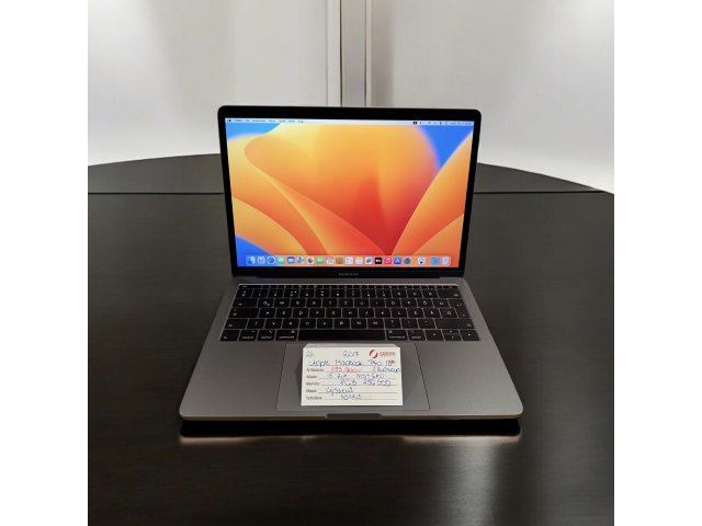 24. Apple MacBook Pro 13