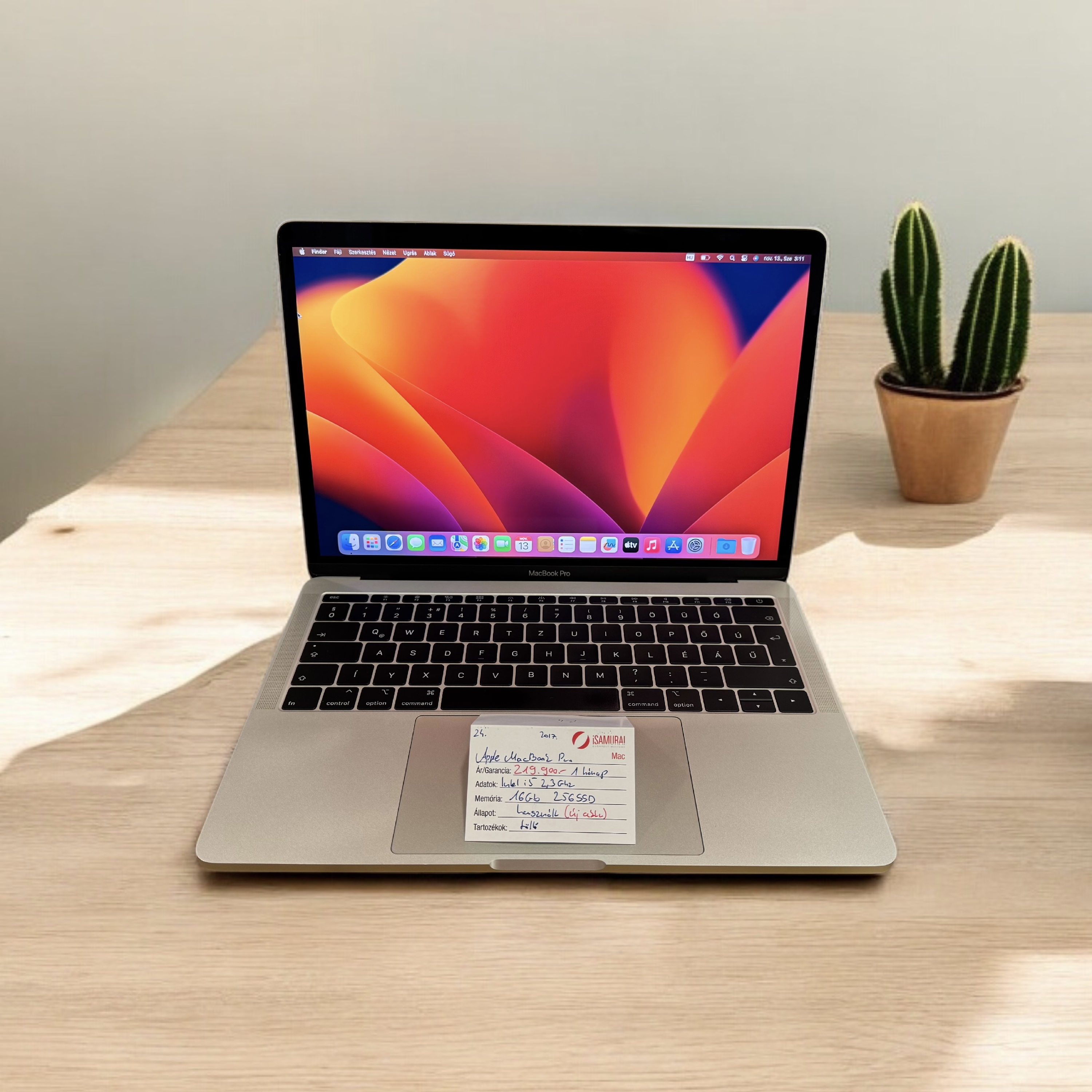 24. Apple MacBook Pro 13