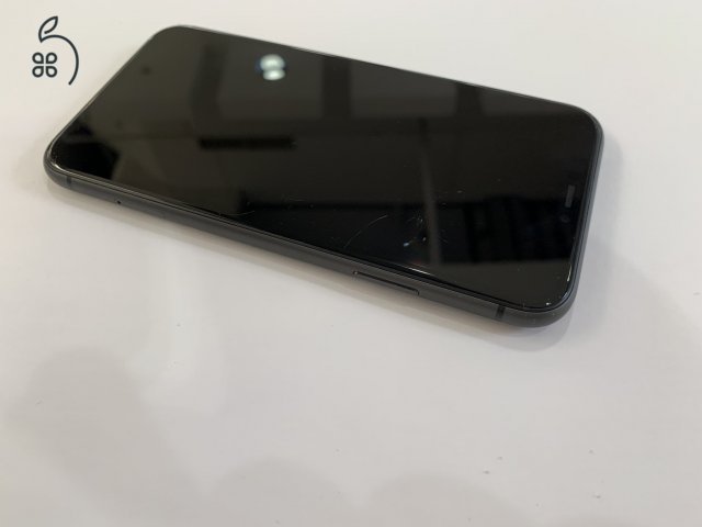 Apple iPhone 11 64GB Kártyafüggetlen, fekete színben, több darab készleten, 3 hónap garanciával