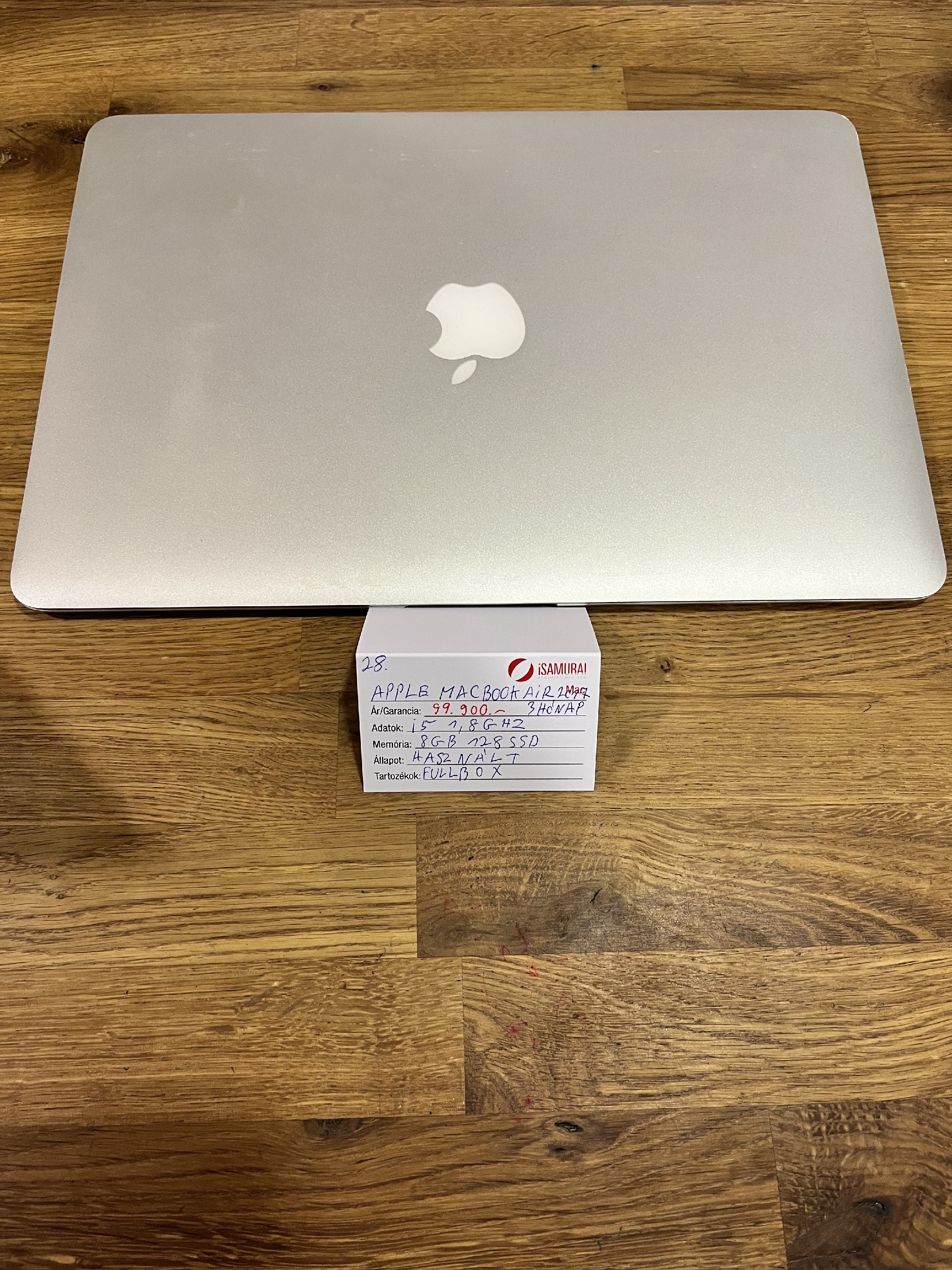 28. Apple MacBook Air - 13