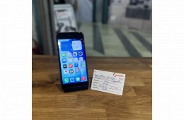 6. Apple iPhone SE 2020 - 64 GB - Független - product(RED) - ÚJ AKKU