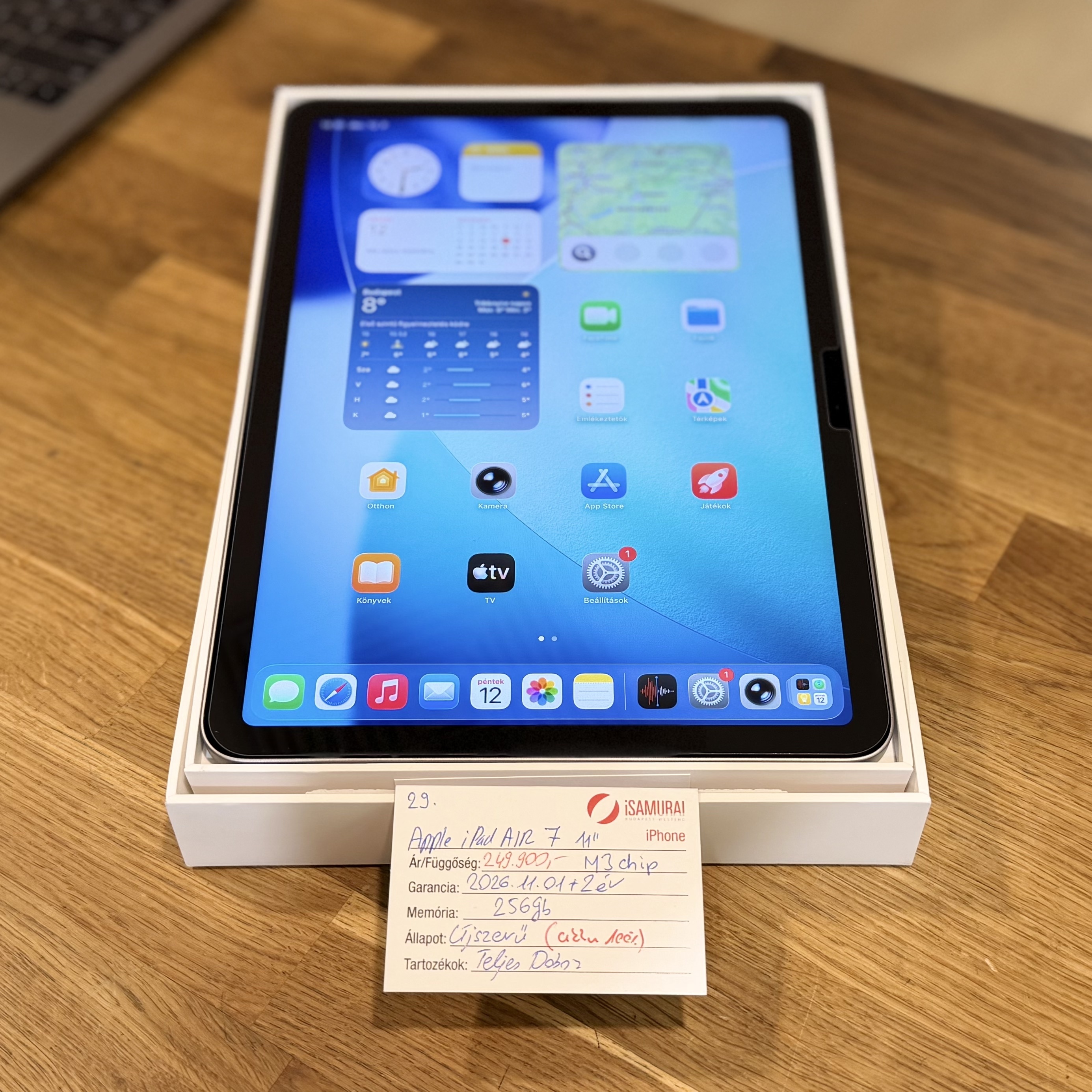 29. Apple iPad Air 7 - M3 - 256 GB - WiFi - Akku 100% - 2028.11. Apple
