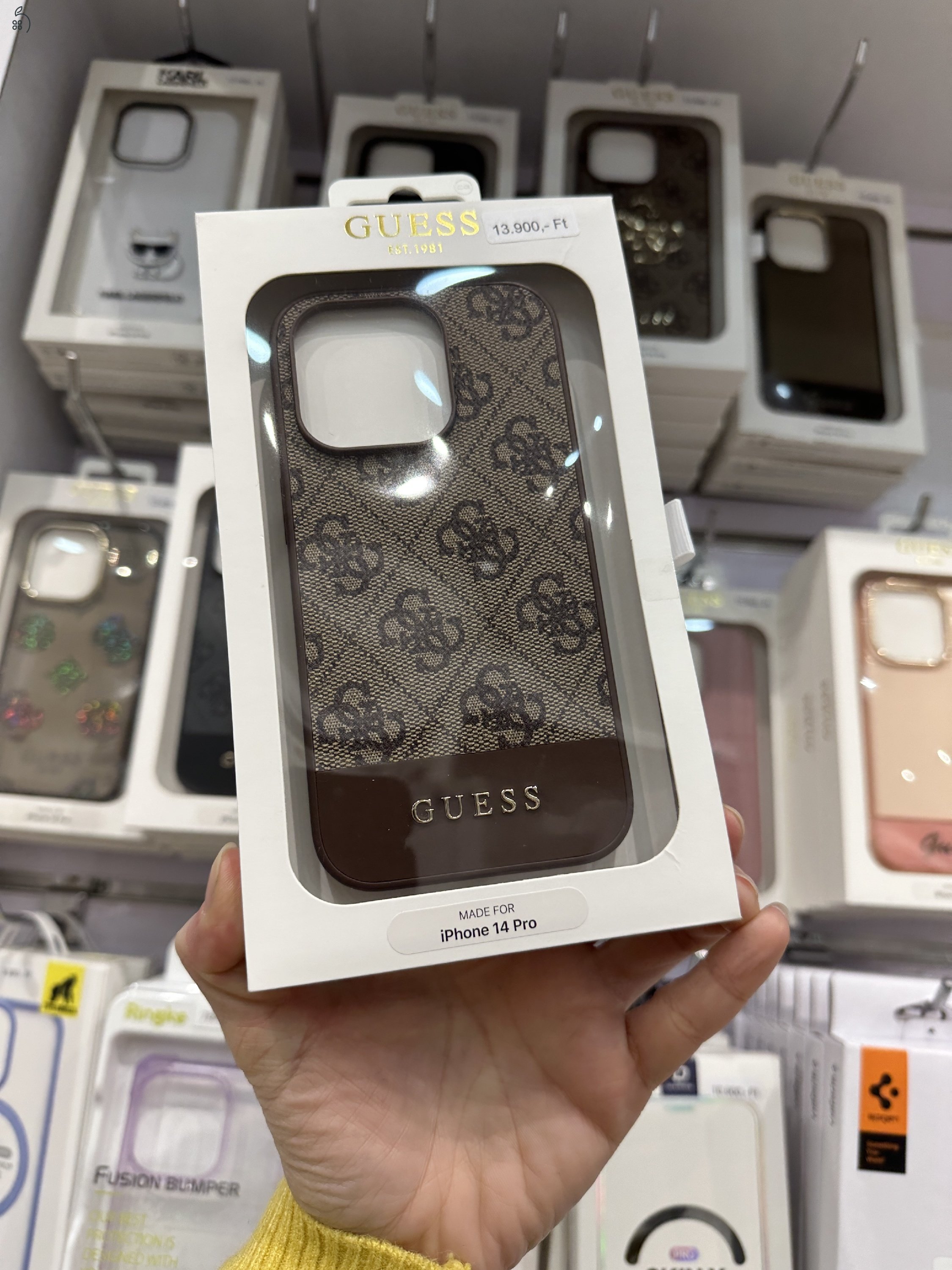 Guess tok barna iPhone 14 Pro / 14 Pro Max készülékekhez (iSzerelés.hu)