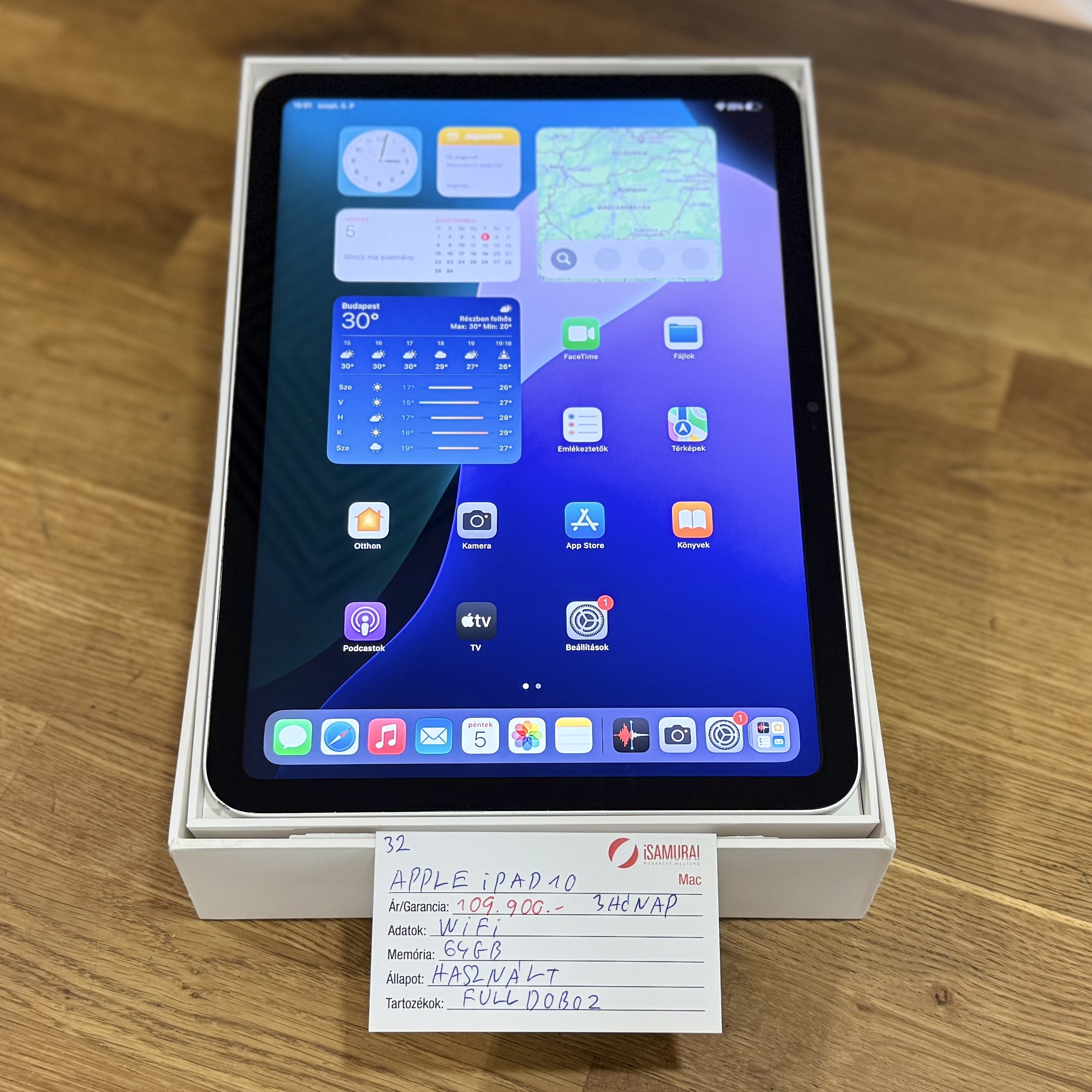 32. Apple iPad 10. gen 10.9