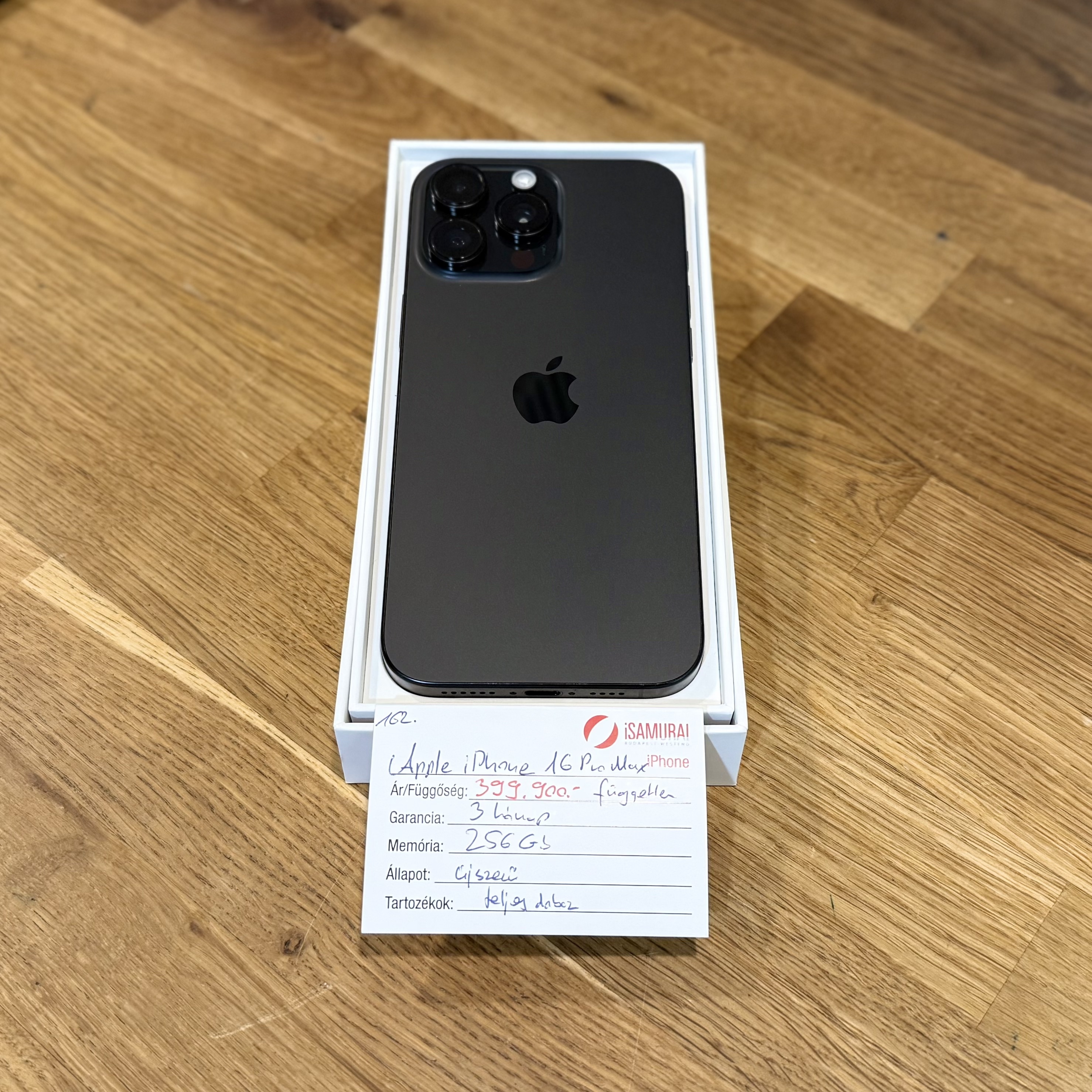 162. Apple iPhone 16 Pro Max - 256 GB - Fekete Titán - Független