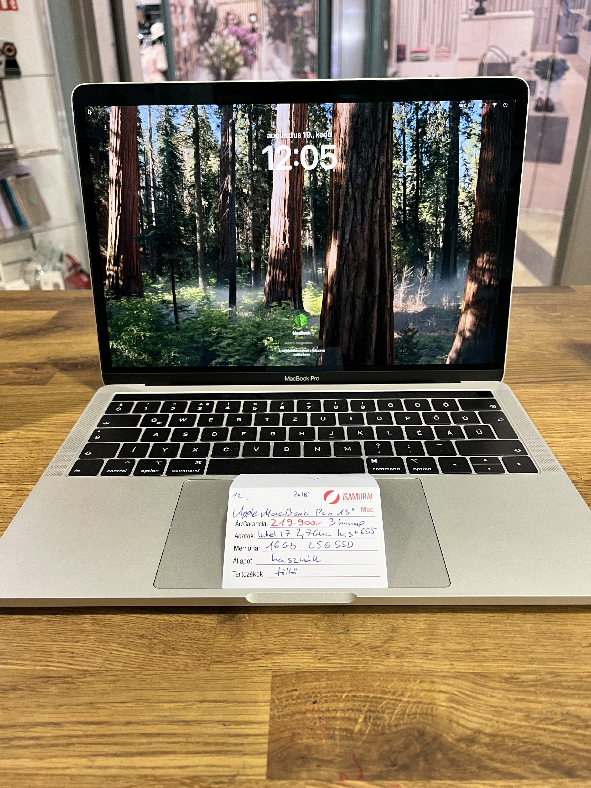 12. Apple MacBook Pro 13