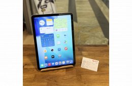 Apple iPad Air 5 - 64 GB - Wifi- Lila - Újszerű - M1- AKKU 99% ( 7.)