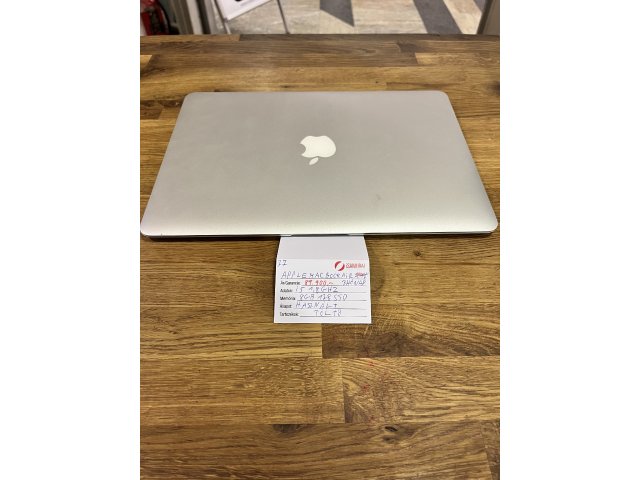 37. Apple MacBook Air - 13