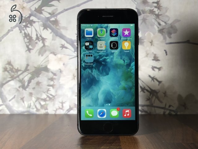  Eladó használt iPhone 8 Space Gray 64GB-os 12 HÓ GARANCIA készülék 4786