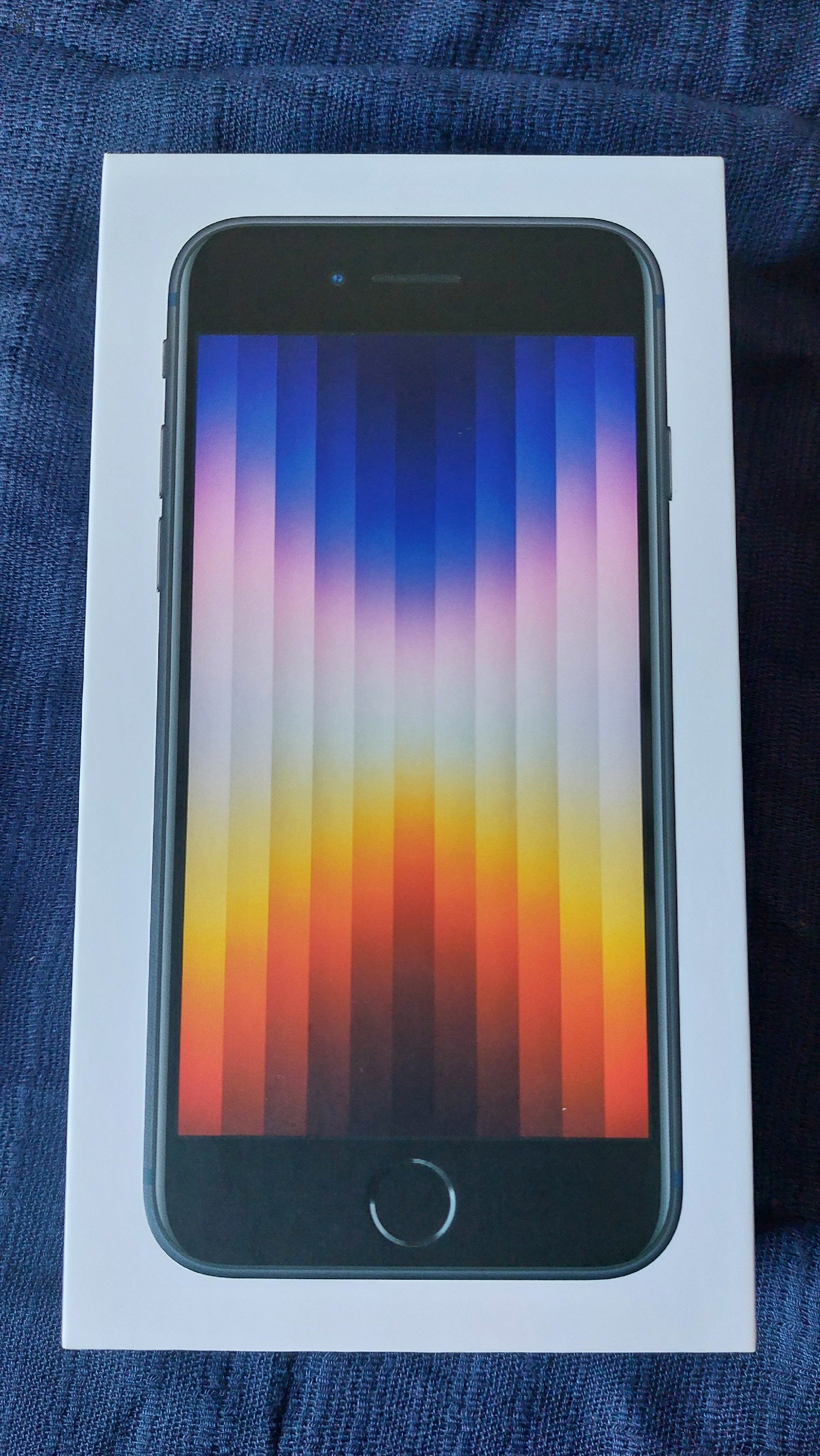 256GB iPhone SE 3 (2022) 100% akku