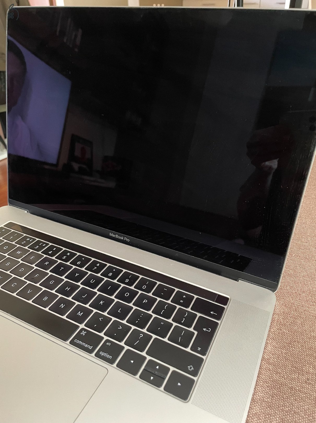 MB Pro Retina 15”. Angol billentyűzet