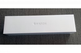 Apple Watch Series S8 41mm Stairlight ÚJ BONTATLAN Azonnal Átvehető DEÁK TÉRNÉL 1 Év Apple Garanciáv