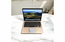 42. Apple MacBook Air 13