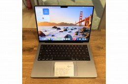 .Apple Macbook Pro 14