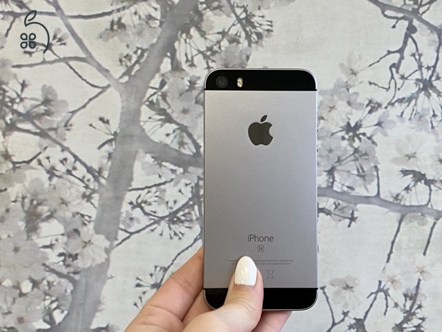 Eladó használt iPhone SE 2016 Space Gray 16GB-os 100% aksi 12 HÓ GARANCIA készülék / Kód: 4846/