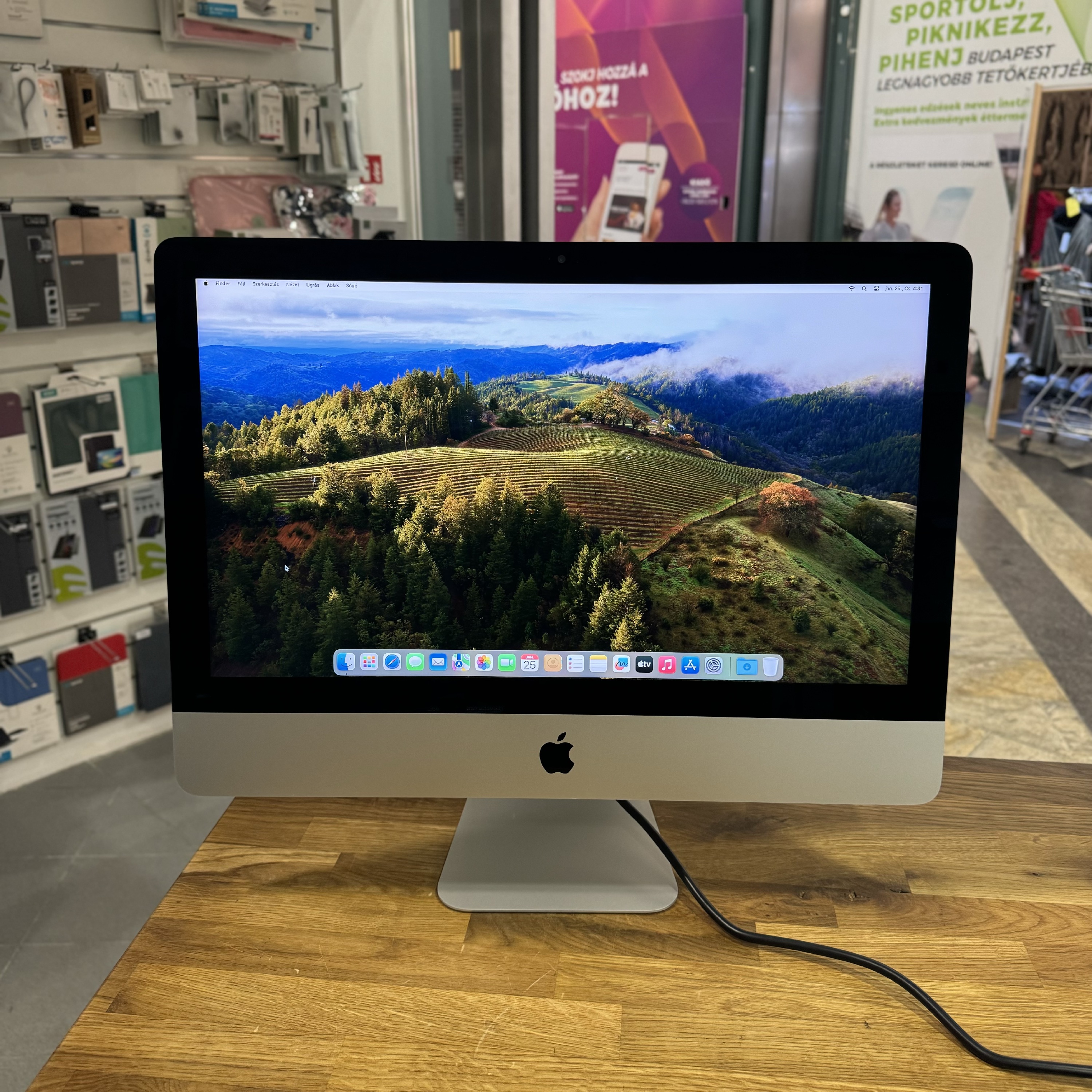53. Apple iMac 21,5