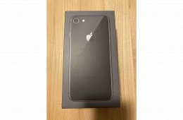 Karcmentes iPhone 8 64GB kártyafüggetlen fekete