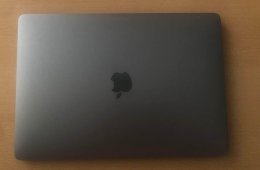Macbook Pro Touchbar 8/128