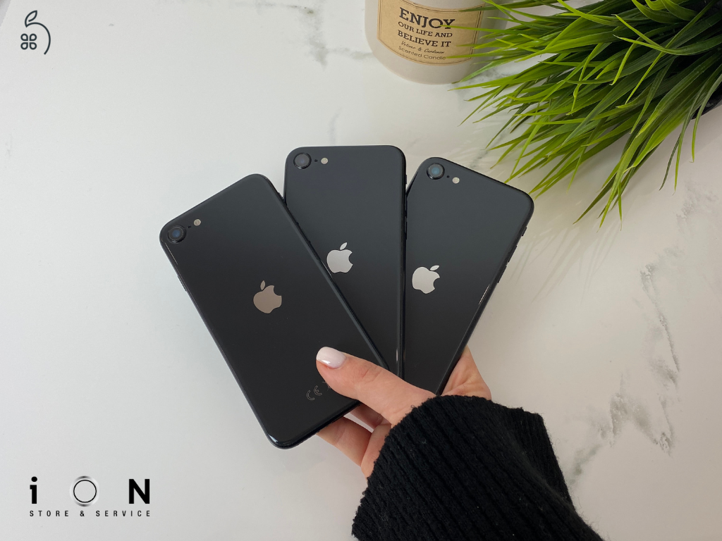 Apple iPhone SE 2020 64GB Black - Újszerű! - több darab készleten | 1 ÉV IONSTORE GARANCIÁVAL 