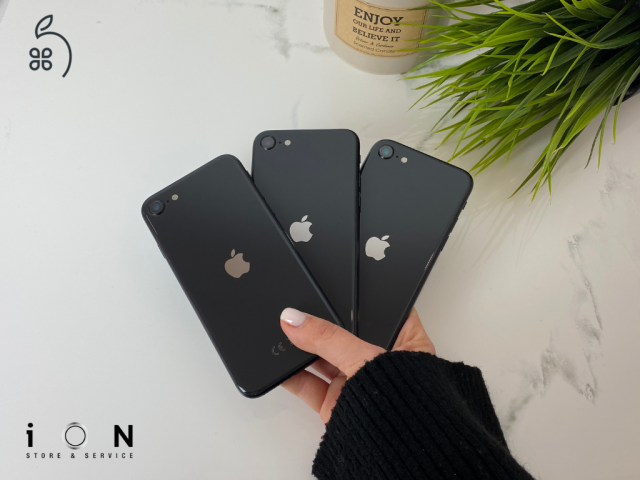 Apple iPhone SE 2020 64GB Black - Újszerű! - több darab készleten | 1 ÉV IONSTORE GARANCIÁVAL 