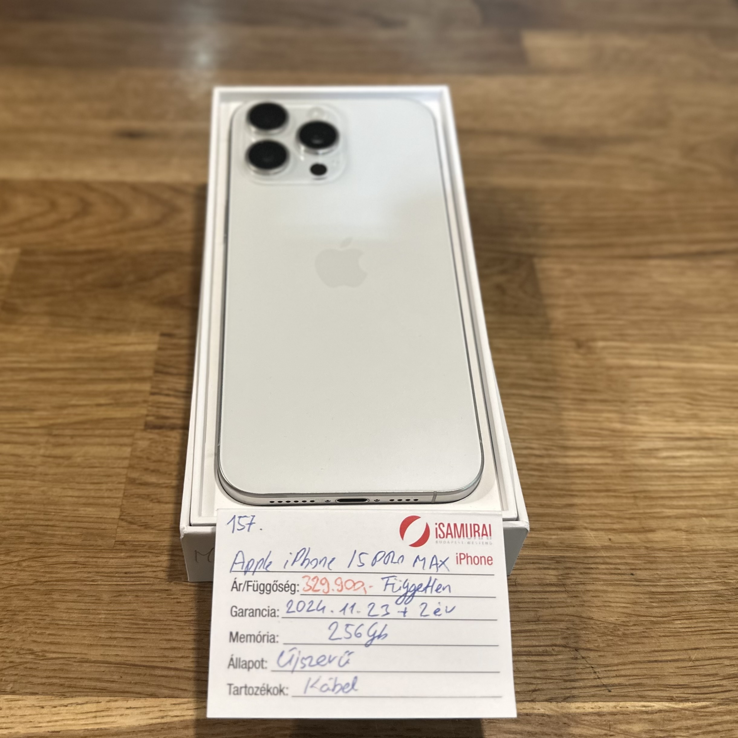 157. Apple iPhone 15 Pro Max - 256 GB - Fehér Titán-Független