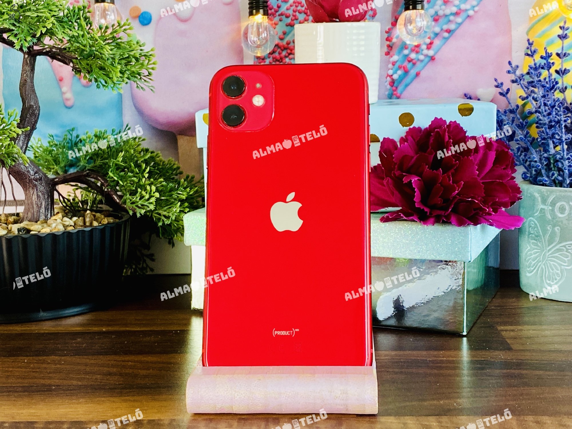 Eladó iPhone 11 64 GB PRODUCT RED 100%aksi szép állapotú - 12 HÓ GARANCIA - S1222