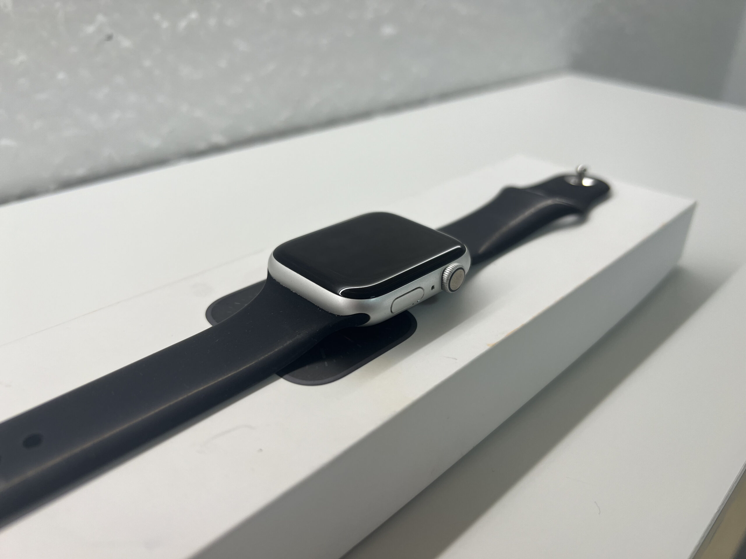 Apple Watch S4 Silver 44mm 1 ÉV Garanciával Számlával