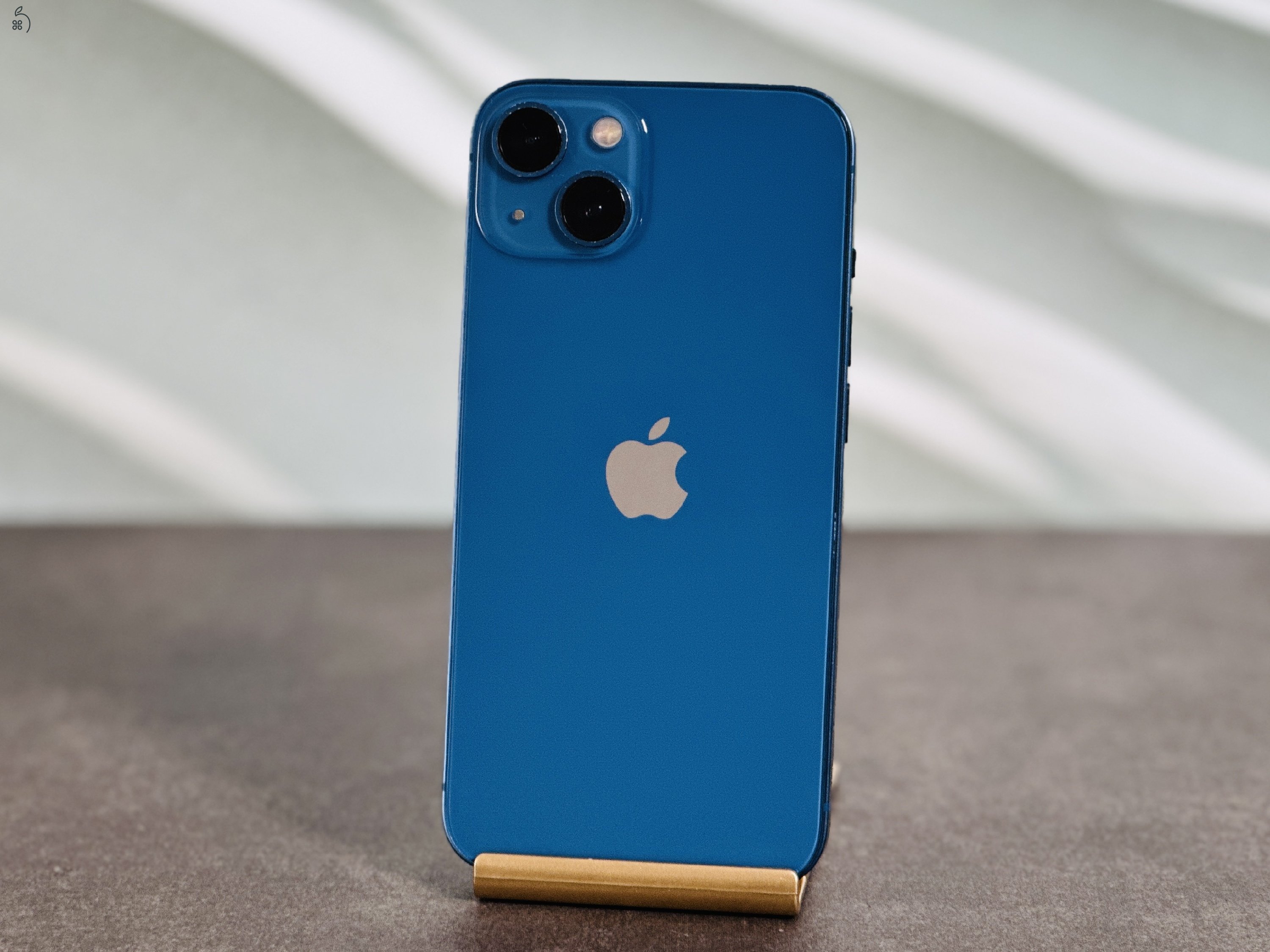 Eladó iPhone 13 128 GB Blue szép állapotú - 12 HÓ GARANCIA - 