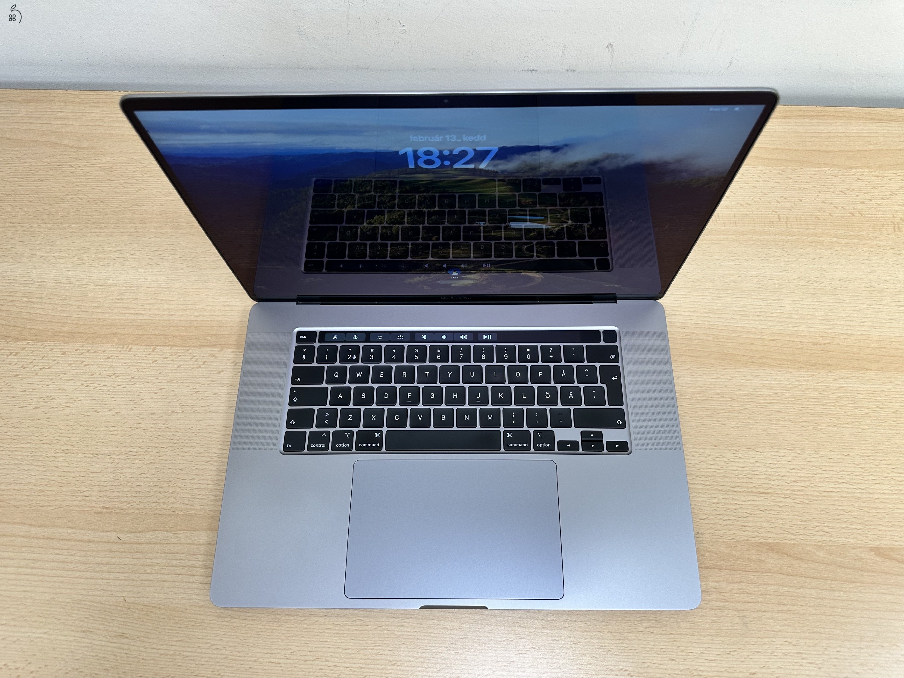 Üzletből, garanciával, Macbook Pro Retina 16