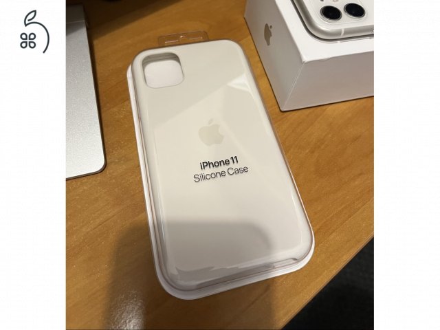 Eredeti Apple fehér és kaktusz zöld szilikon tok iPhone 11-hez eladó!