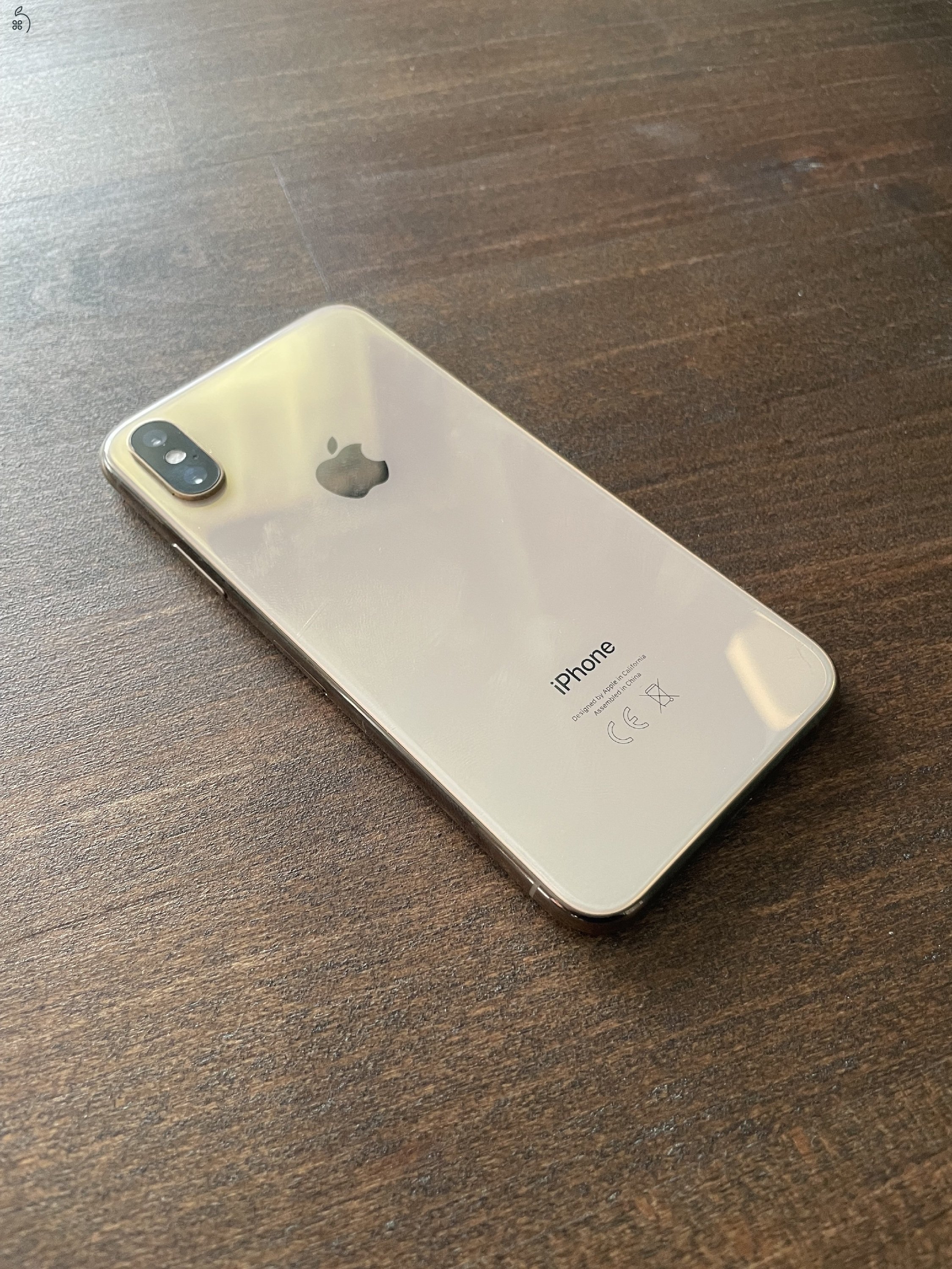 Eladó iPhone XS 64 GB Gold  - Független