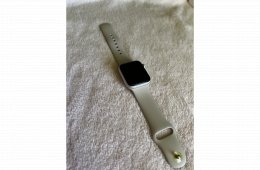 Apple Watch SE (2.gen) - 40mm starlight - újszerű