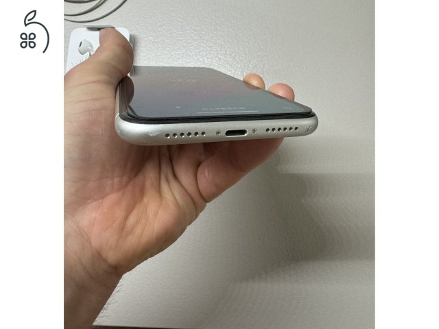Iphone 11 128 Gb Fehér - kártyafüggetlen