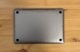 Macbook Air M1 2020 8GB/256GB - GARANCIÁVAL, BALESETBIZTOSÍTÁSSAL!