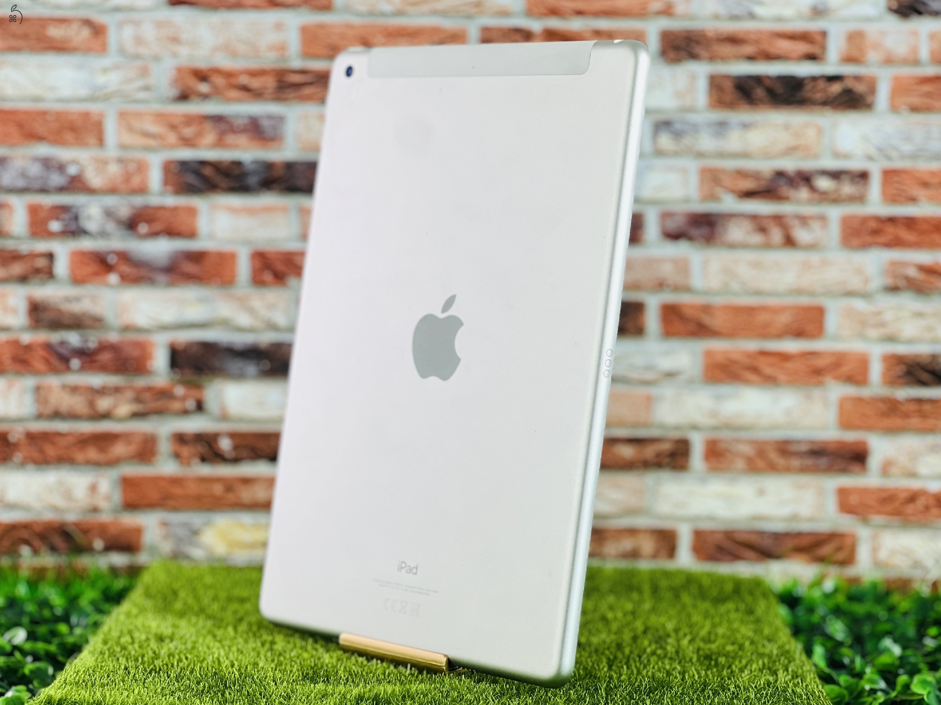 Eladó iPad 9th gen 10.2 Wifi +Cellular A2604 64 GB Silver szép állapotú - 12 HÓ GARANCIA - 7931
