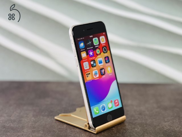 Eladó iPhone SE (2020) 64 GB White szép állapotú - 12 HÓ GARANCIA - 7524