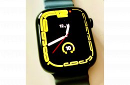 Apple Watch 7 45 mm GPS 90%-os akksival és rengeteg kiegészítővel