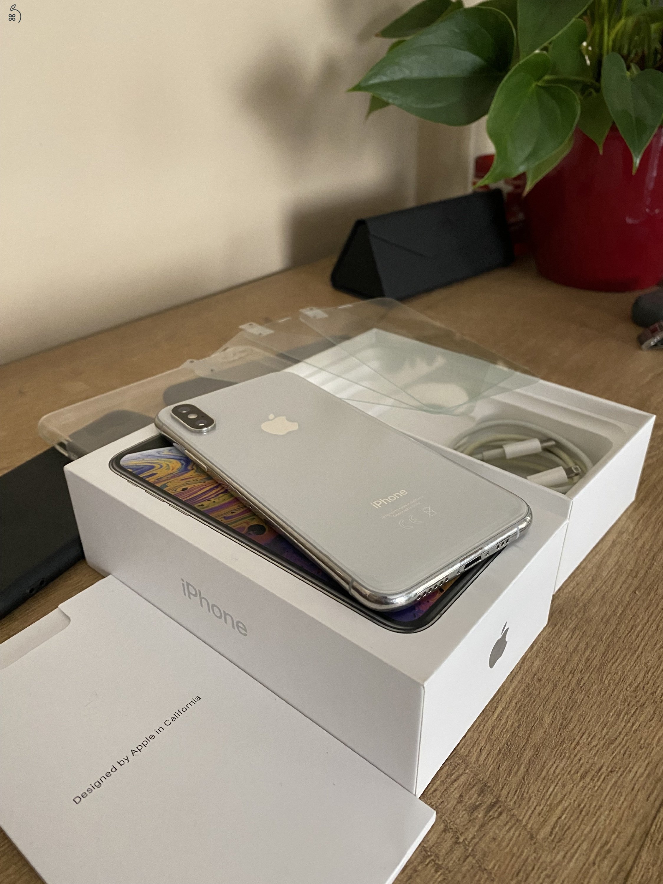 Iphone xs silver 64gb
