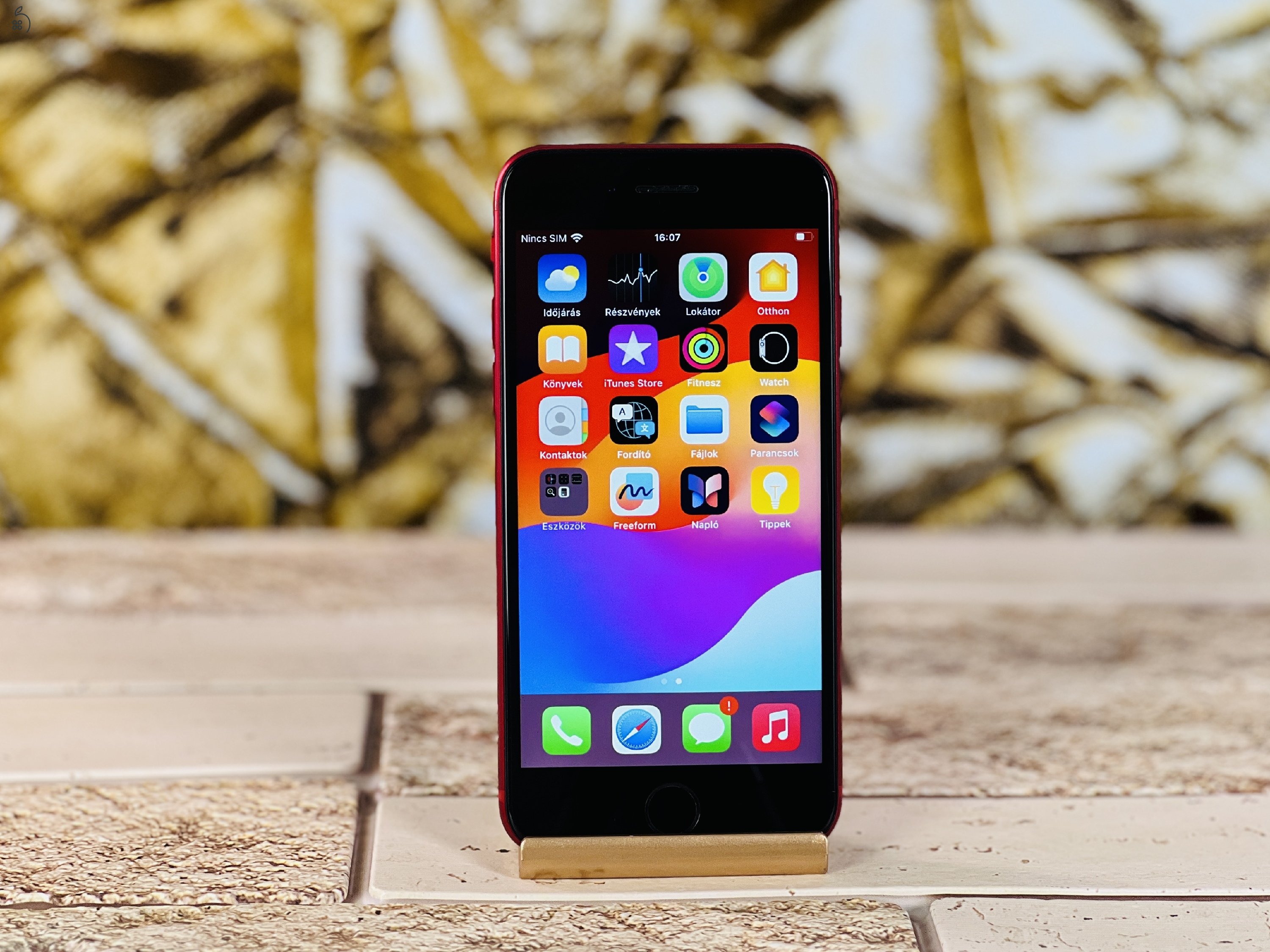 Eladó iPhone SE (2020) 64 GB RED szép állapotú - 12 HÓ GARANCIA - R6543