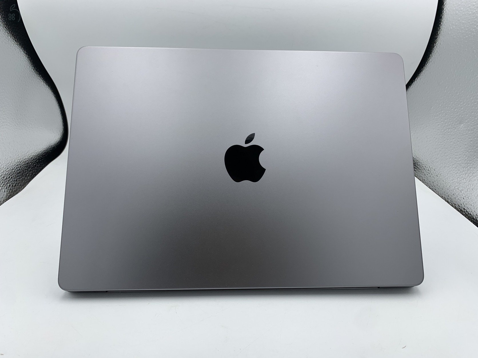 AKCIÓ! SzinteÚJ Space Gray MacBook Pro 14