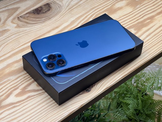 iPhone 12 Pro Max Pacific Blue 256GB Garanciával Hibátlan működés