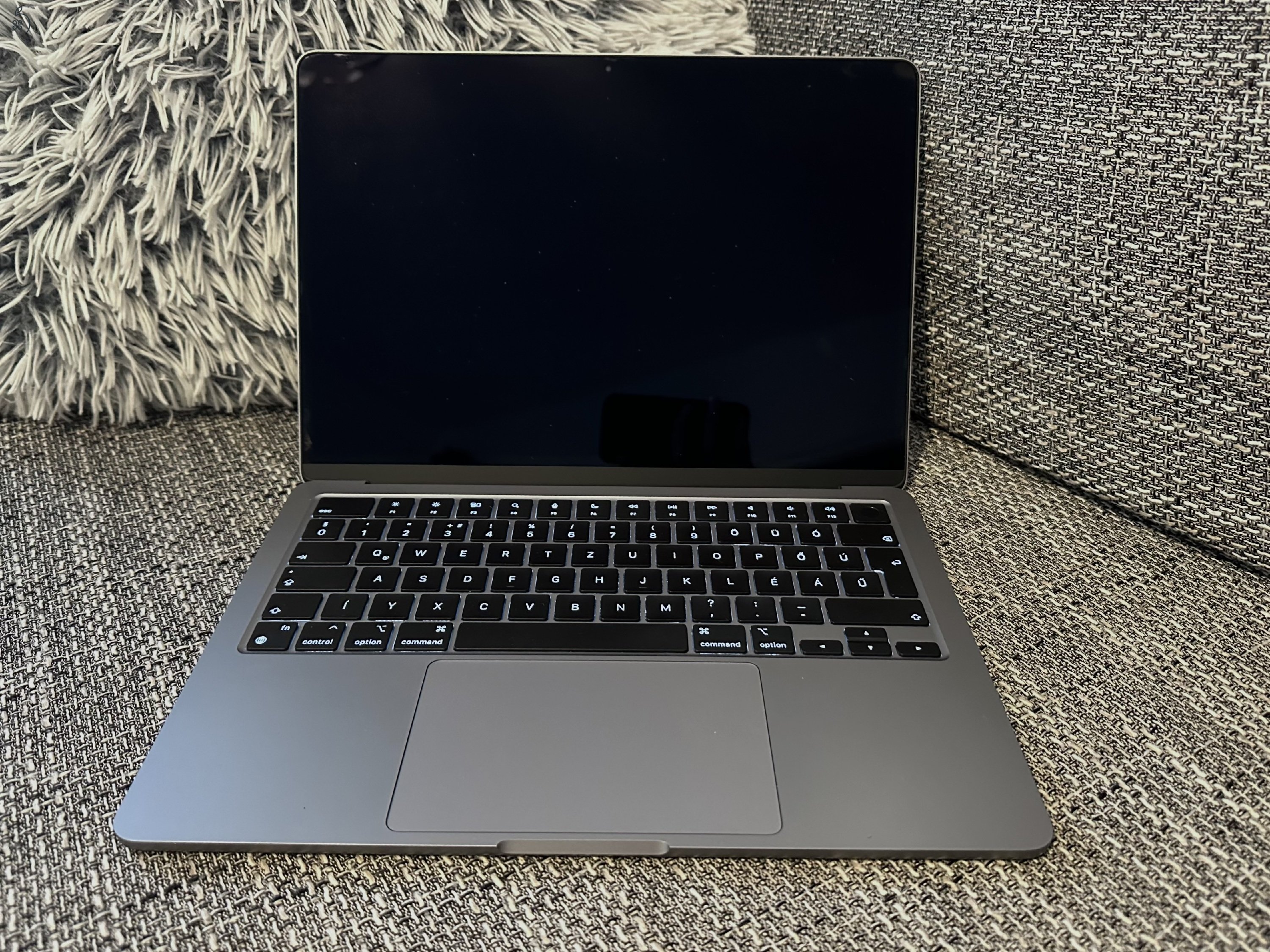 MacBook Air 13” Space Gray - M2 - 24GB - 1TB - ÁFA