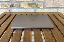 MINT az ÚJ - MacBook Pro Retina 14