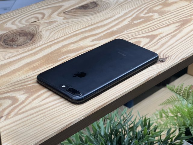 iPhone 7 Plus Black 256GB Garanciával Hibátlan működés