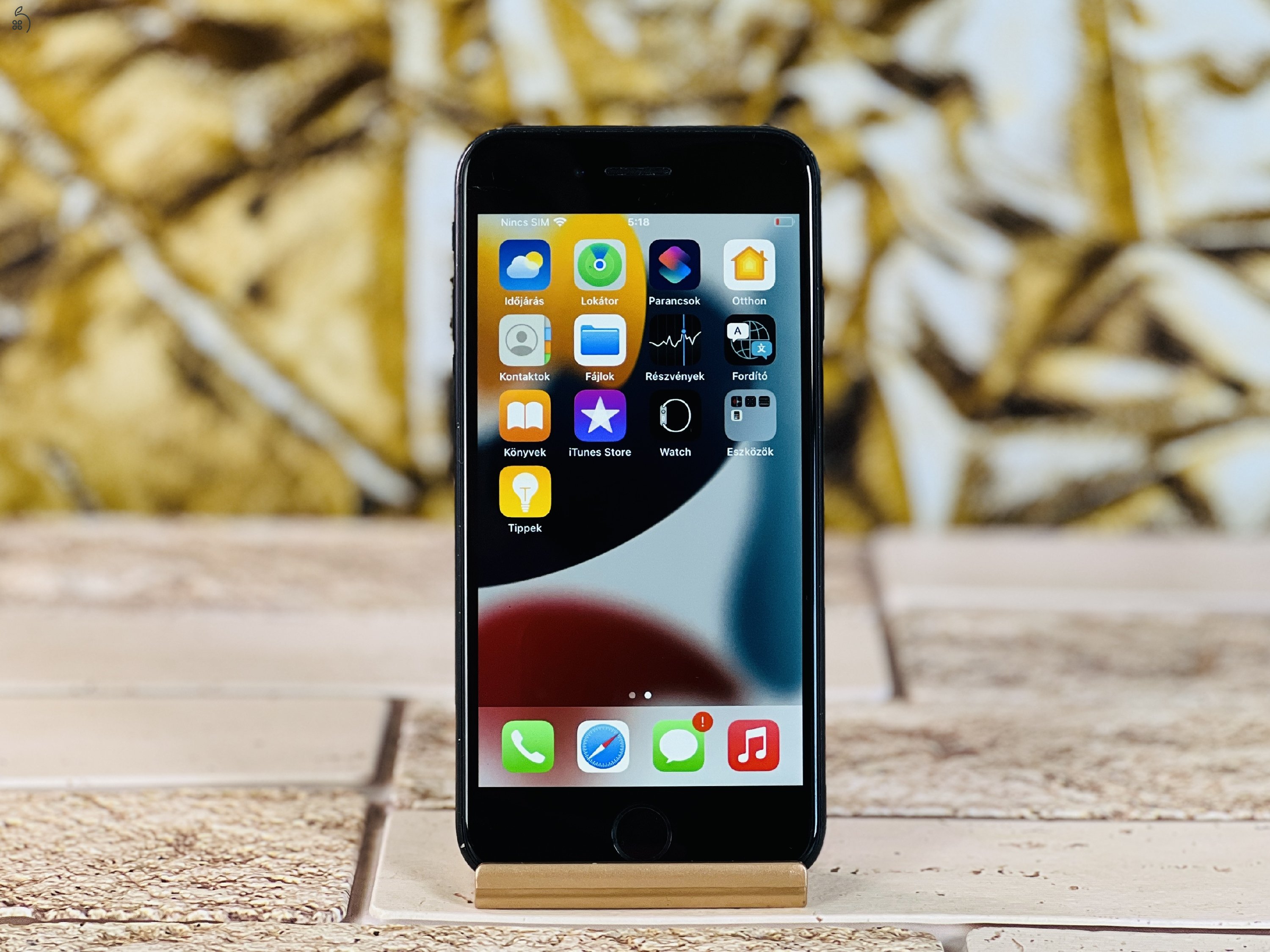 Eladó iPhone SE (2020) 64 GB Black 100% aksi szép állapotú - 12 HÓ GARANCIA - R6786